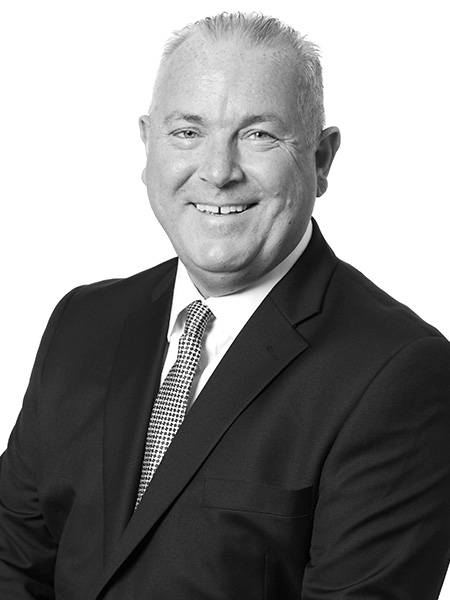 Stephen Murray,Senior Director - Retail Agency